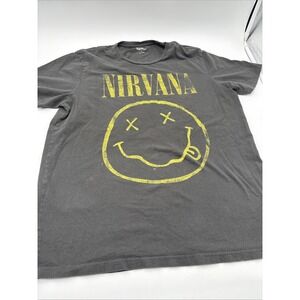 Old Navy Distressed Nirvana Tshirt Smiley Face Size‎ Large Short Sleeve Reissue